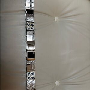 Suzi Roher Silver Puzzle Piece Bracelet